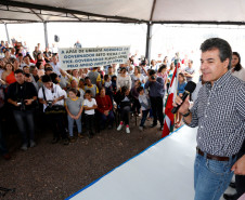 O governador Beto Richa e o vice-governador e secretário da Educação, Flávio Arns, inauguraram Escola Professora Lucinéia Ricardo Braciforte em Ubiratã.