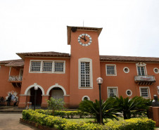 Colegio Estadual Marcelino Champagnat . 10-10-13.  