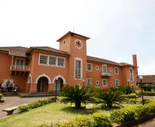 Colegio Estadual Marcelino Champagnat . 10-10-13.  