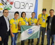 4º lugar: João Francisco Hamerski Costa, Carlos Eduardo Kunstlugmann Júnior Mateus Luan Canevesi Colossi, orientados pela professora Cylmara Aparecida Rolan Wandscheer.