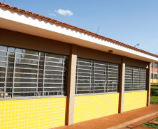 Cidade de Sarandi, novo Colégio Estadual Parque Alvamar, que será inaugurado no início do ano letivo de 2014. 09-10-13.
