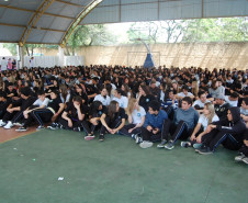 1,2 mil alunos do Colégio Pedro Macedo, em Curitiba, participaram de atividade da Brigada Escolar, coordenada pela Defesa Civil e Corpo de Bombeiros