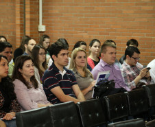Curso de Fiscalização de Obras Públicas de Edificações tem duração de dois dias e conta com a participação de 160 profissionais.<br />
<br />
Veja mais fotos em: <a href=" http://www.flickr.com/photos/flavioarns/sets/72157636872255154/" target="_blank"> http://www.flickr.com/photos/flavioarns/</a>