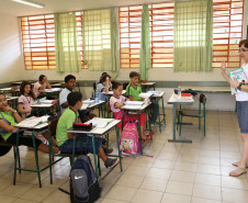 Colégio Estadual Professor Caio Mario Moreira, em Cianorte.