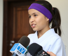 O governador em exercício Flávio Arns assinou convênio com o Sistema Fiep para oferecer o projeto “Atleta do Futuro” para alunos da rede estadual.<br />
<br />
Veja mais fotos em: <a href=" http://www.flickr.com/photos/flavioarns/sets/72157637311296563/" target="_blank"> http://www.flickr.com/photos/flavioarns/</a>