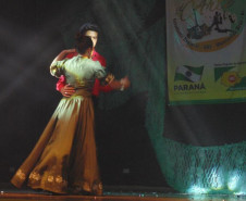 Dois mil estudantes de 40 escolas participam do 3º Festival de Arte Estudantil Regional, com apresentações teatrais, de dança, de música e exposições.