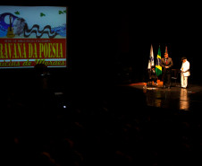 Encerramento da Caravana da Poesia no Teatro Guaíra, com show do Toquinho. 18-11-13. 