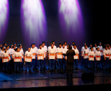 Encerramento da Caravana da Poesia no Teatro Guaíra, com show do Toquinho. 18-11-13. 
