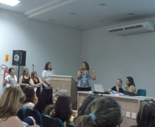 Seminário do Pacto Nacional pela Alfabetização na Idade Certa (PNAIC) está sendo realizado na Universidade Estadual de Maringá.