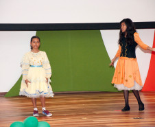 Escola Estadual Nossa Senhora de Salete, em Curitiba, promove a 2ª Mostra em Homenagem à Cultura Afro-brasileira nesta quarta-feira (20).