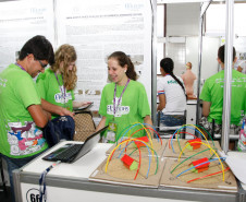 Foz do Iguaçu, Ficiencias no pavilhão de exposição do parque da Itaipu. 20-11-13.