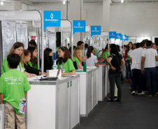 Foz do Iguaçu, Ficiencias no pavilhão de exposição do parque da Itaipu. 20-11-13.