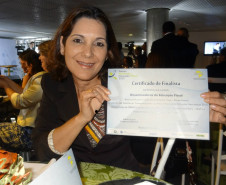 Deolinda Cornicelli Buosi é professora de arte no Colégio Estadual Nestor Victor, em Pérola. Seu projeto ficou em primeiro lugar entre 190 inscritos.
