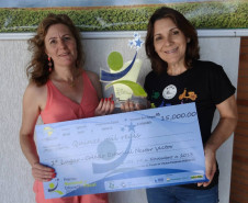 Deolinda Cornicelli Buosi é professora de arte no Colégio Estadual Nestor Victor, em Pérola. Seu projeto ficou em primeiro lugar entre 190 inscritos.