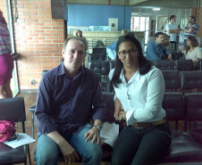 Plano de Ações Descentralizadas da Secretaria da Educação tornou-se um apoio permanente aos gestores dos colégios estaduais. Diretor José Ricardo de Oliveira, da Escola Estadual Heitor de alencar Furtado, de Paiçandu, e a diretora Ana Paula Assis, do Colégio Estadual Tânia Varella, de Maringá.