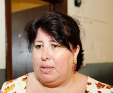 Marla de Oliveira de Almeida, professora de Biologia e Ciências no Colégio Estadual Dom Carlos, em Palmas: “Todas as escolas devem contemplar esses temas (gênero e diversidade sexual) porque nós vivemos com o diferente, somos todos diferentes. Temos nas escolas a comunidade LGBT e precisamos ensinar a comunidade escolar a respeitar e conviver de forma igualitária”,