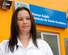 Cursos técnicos da Rede Estadual, na foto a aluna e estagiaria de enfermagem Danubia Carla Nascimento. 27-11-13.