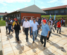 Governador Beto Richa inaugura a Escola Estadual do Campo José Marti, no Assentamento 8 de Abril. Jardim Alegrei/Pr, 30.11.2013.