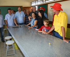 Governador Beto Richa inaugura a Escola Estadual do Campo José Marti, no Assentamento 8 de Abril. Jardim Alegrei/Pr, 30.11.2013.