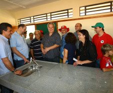 Governador Beto Richa inaugura a Escola Estadual do Campo José Marti, no Assentamento 8 de Abril. Jardim Alegrei/Pr, 30.11.2013.