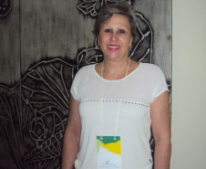 Para a secretária municipal de Educação, Elide Terezinha Roncaglia Yabuschita, o grande desafio é trazer para a sala de aula esses alunos que por uma razão ou outra não se alfabetizaram ou abandonaram os estudos. “O encontro acrescenta muito e ajuda a sanar algumas dificuldades dos gestores”, disse.
