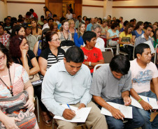 Encontro de Gestão Escolar com Caciques das Terras Indígenas do Paraná. 05-12-13.
