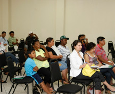 Representantes da etnia indígena xetá estão reunidos em Curitiba para debater educação, saúde e a demarcação de terras indígenas no estado. 10-12-13. Foto: Hedeson Alves