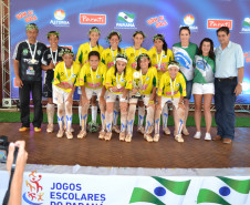 Categoria feminino A - 1º: Colégio Estadual Ouro Verde – Ouro Verde do Oeste.