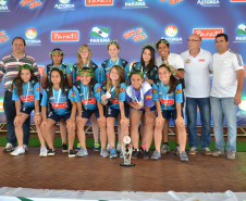 Categoria feminino A - 2º: COC Semeador – Foz do Iguaçu
