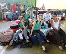 A reciclagem de pneus tornou-se tema de projeto no Colégio Estadual Helena Kolody, em Sarandi. A proposta envolveu as disciplinas de arte e de filosofia. 