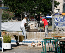 Mais de 100 escolas da rede estadual de ensino começaram o ano com obras de reparos e melhorias. São obras no valor de até R$ 150 mil. Na foto, o Colégio Estadual Tiradentes, em Curitiba. 30-01-14.