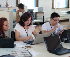 Cerca de 100 mil profissionais, entre professores, pedagogos, gestores e agentes educacionais da rede estadual de educação do Paraná participam, de 3 a 7 de fevereiro, da Semana Pedagógica. 