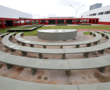 Na cidade de Terra Roxa, o novo Ceep vai iniciar o ano letivo com os cursos técnicos em recursos humanos e vendas, na modalidade subsequente, para aqueles alunos que já terminaram o ensino médio. Também será ofertado o curso técnico em vestuário, na modalidade integrada ao ensino médio.