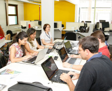 Iniciativa permitiu que comunidade escolar esclarecesse dúvidas sobre atividades desenvolvidas nas escolas da rede estadual. 06-02-14.