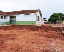 Os longos anos de espera dos alunos e professores da Escola Estadual Humberto Alencar Castelo Branco, no município de Guairaçá, no Noroeste, chegaram ao fim. Na próxima semana começam as obras de revitalização e ampliação da escola, que atenderá 840 alunos, o dobro da capacidade atual.
