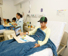 Hospital Infantil Waldemar Monastier, na foto aulas do Sareh. 18-02-14.