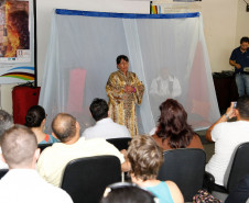 Apresentação no auditório da SEED da Caravana dos Ciganos. 19-03-14. 