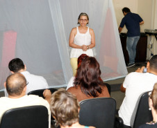 Apresentação no auditório da SEED da Caravana dos Ciganos. 19-03-14. 