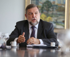 As reuniões servem para fortalecer o diálogo já existente entre o Governo e sindicato e buscar soluções na área da educação.