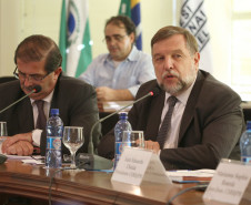 Secretarias estaduais lançaram o "Ano pedagógico da água", ação educativa para debater o tema água nas escolas da rede pública de ensino. <br />
<br />
Veja mais fotos em: <a href=" http://www.flickr.com/photos/flavioarns/sets/72157642869997454/" target="_blank"> http://www.flickr.com/photos/flavioarns </a>