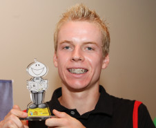 Aluno fica em primeiro lugar em concurso de redação