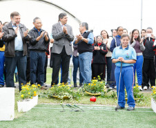 Entrega de quadra de golf 7 no complexo de Esportes do Tarumã. 16-04-14.