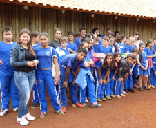 Escola Estadual Indígena Araju Porá e o Colégio Estadual Indígena Kuaa Mbo'e ambos em Diamante do Oeste realizaram Semana Cultural Indígena em parceria.