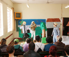 Escola e alunos produziram uma série de atividades culturais para comemorar os 100 anos da instituição de ensino na qual estudou ex-presidente Jânio Quadros.