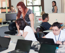 Desde fevereiro deste ano, cerca de 420 professores usam a rede social Conecta, desenvolvida pela Secretaria da Educação.