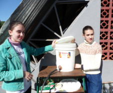 Projeto foi desenvolvido por 60 alunos do ensino médio e é parte do Programa de Desenvolvimento Educacional de professora de Cascavel.