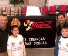 Programa de Resistência às Drogas (Proerd) do Paraná é uma parceria das secretarias da Segurança Pública e da Educação com os municípios.