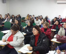 Técnicos de Documentação Escolar dos NREs.