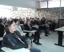 Técnicos de Estrutura e Funcionamento dos NREs.