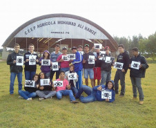 Temas diferenciados com cultura oriental e indígena tornam aulas de Arte mais dinâmicas e contribuem para formação cultural de alunos.